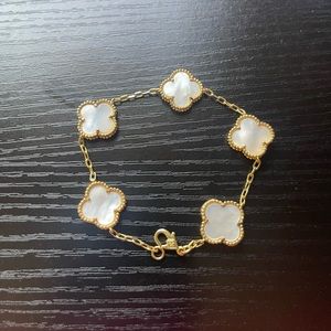 Mother of Pearl Clover Bracelet